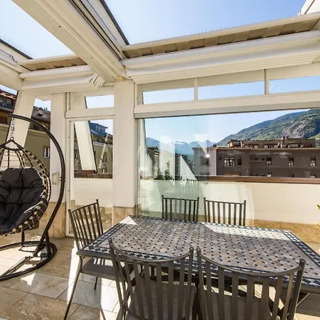Attico Bella Vista Con Parcheggio In Centro Apartment Aosta